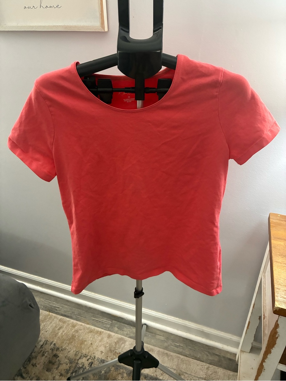 Kim Rogers Coral Short-Sleeve Crewneck Tee